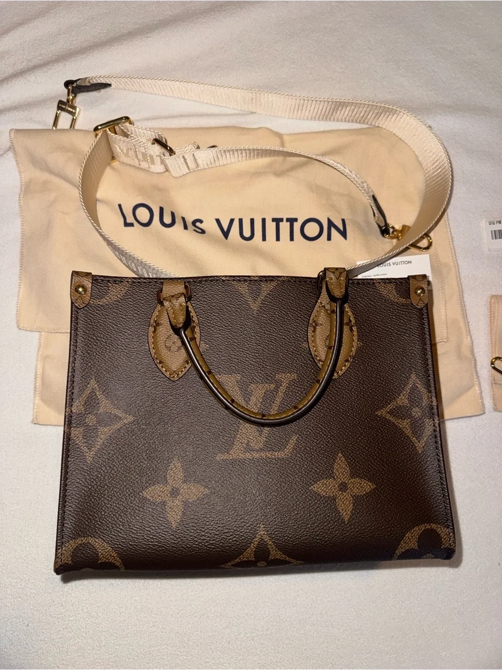 Louis Vuitton OnTheGo PM